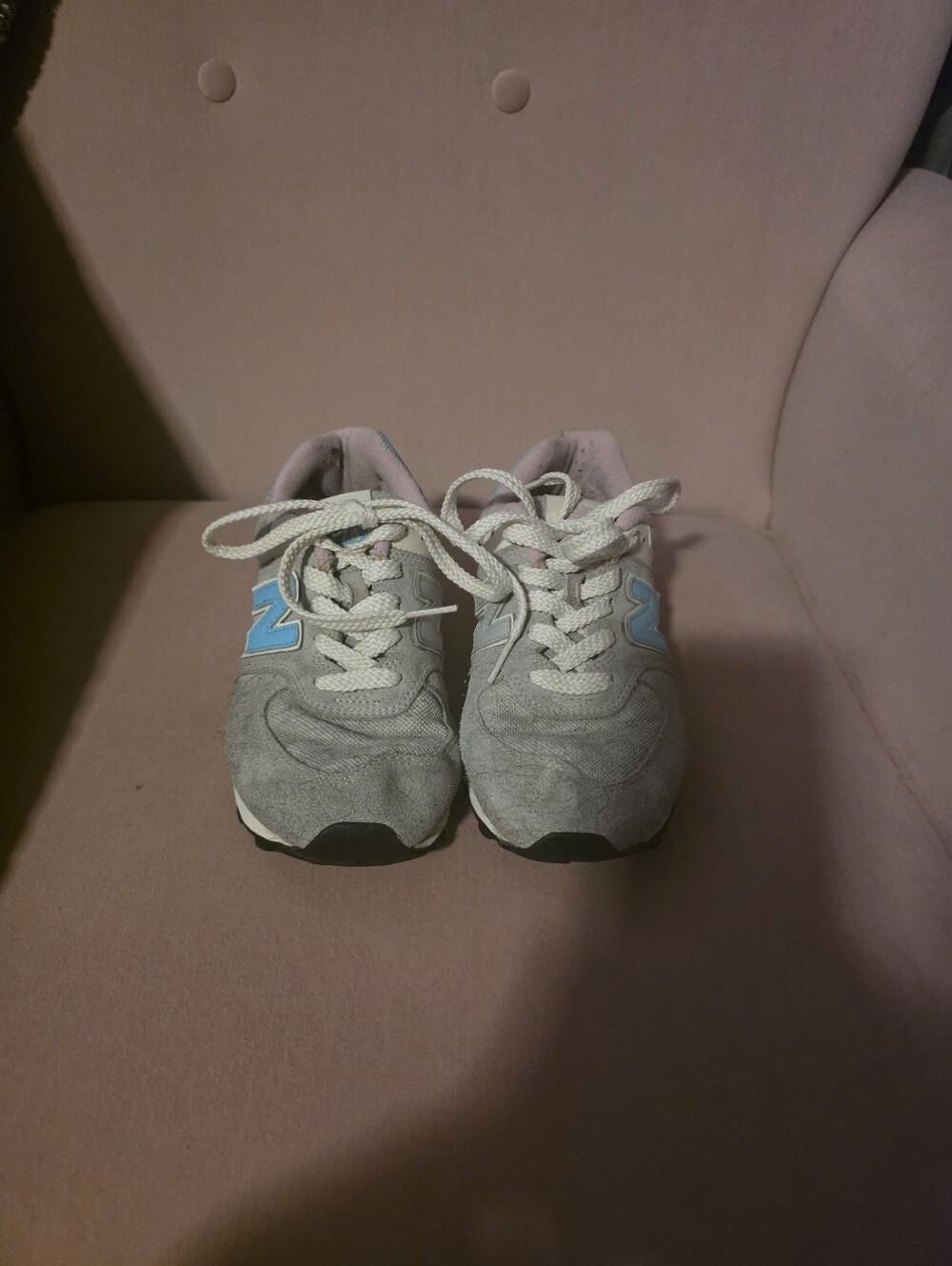 New Balance Kids Gray Sneakers with Light Blue/pink Accents